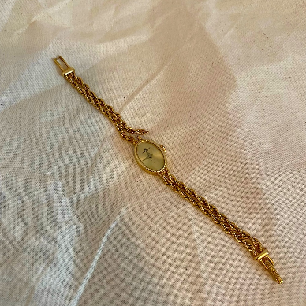 14K watch